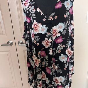 Torrid Floral Sleeveless Blouse